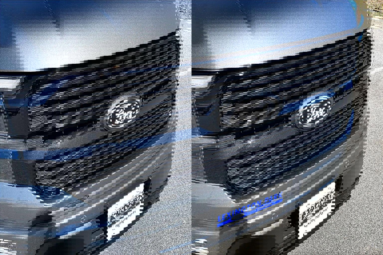 Used 2025 Ford F150 Platinum w/ Equipment Group 702A High image 35