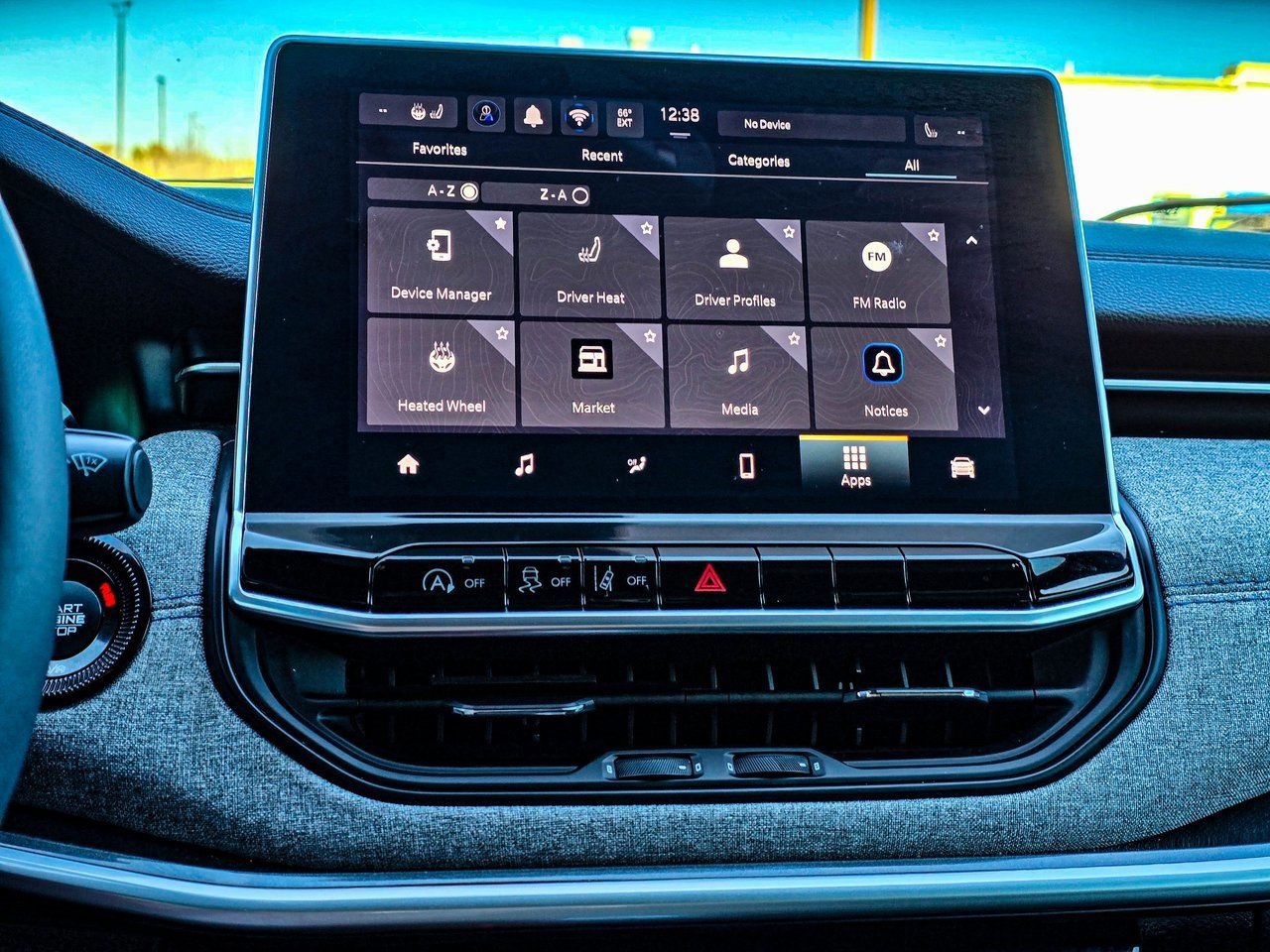 Used 2024 Jeep Compass Latitude w/ Convenience Group image 16