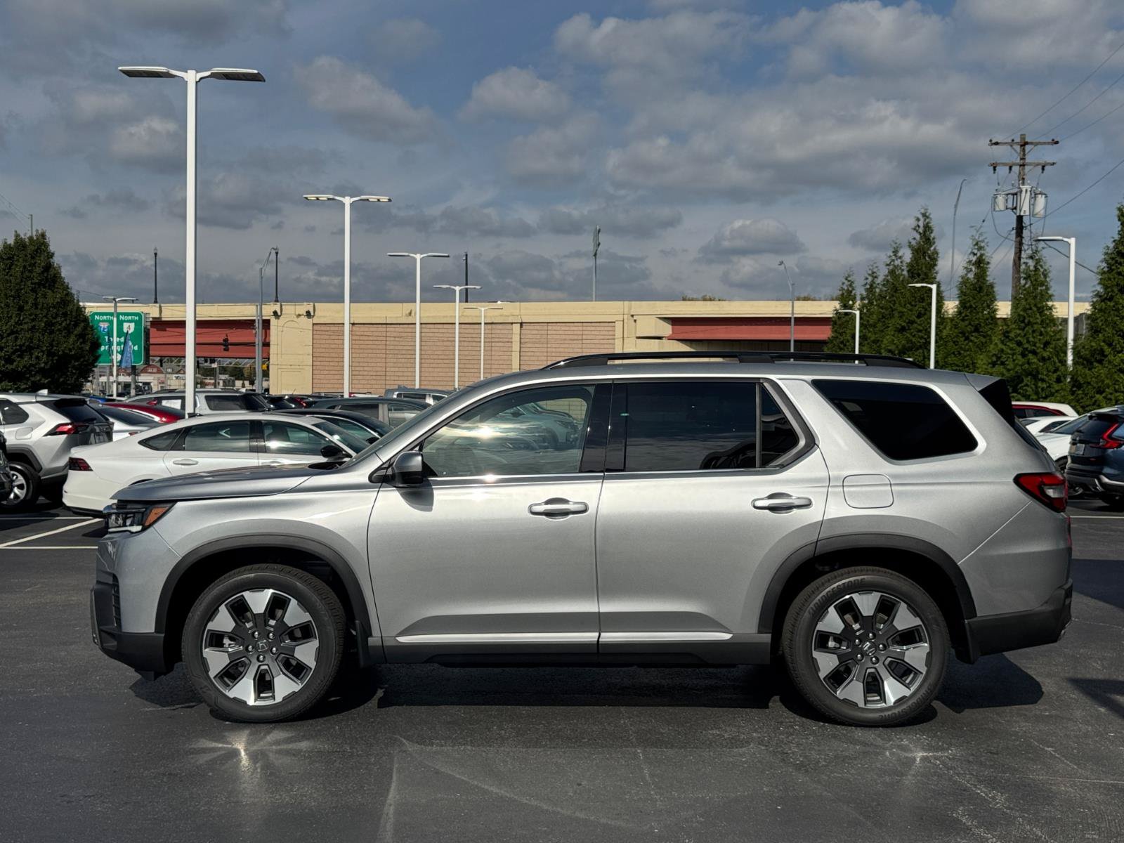 New 2026 Honda Pilot Elite image 8