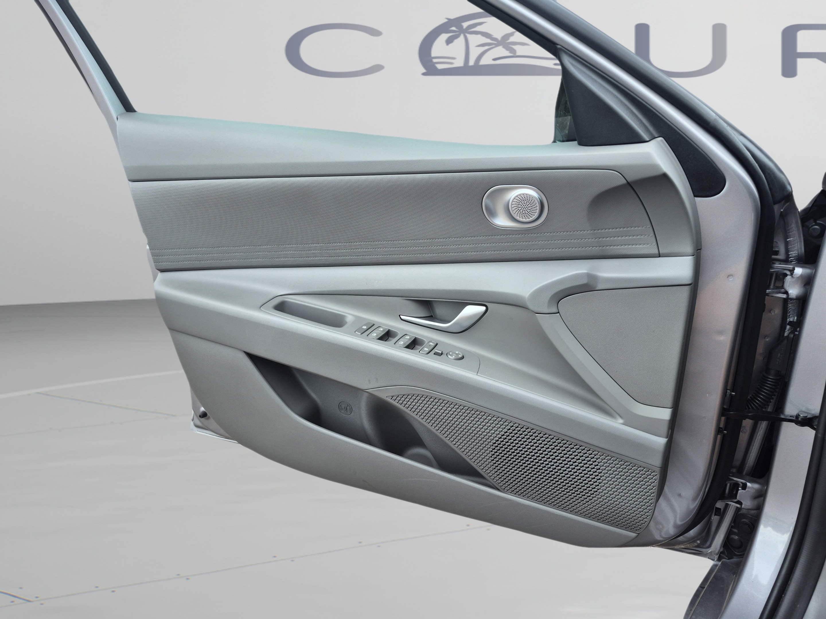 Certified 2025 Hyundai Elantra Hybrid w/ Cargo Package FWD image 20