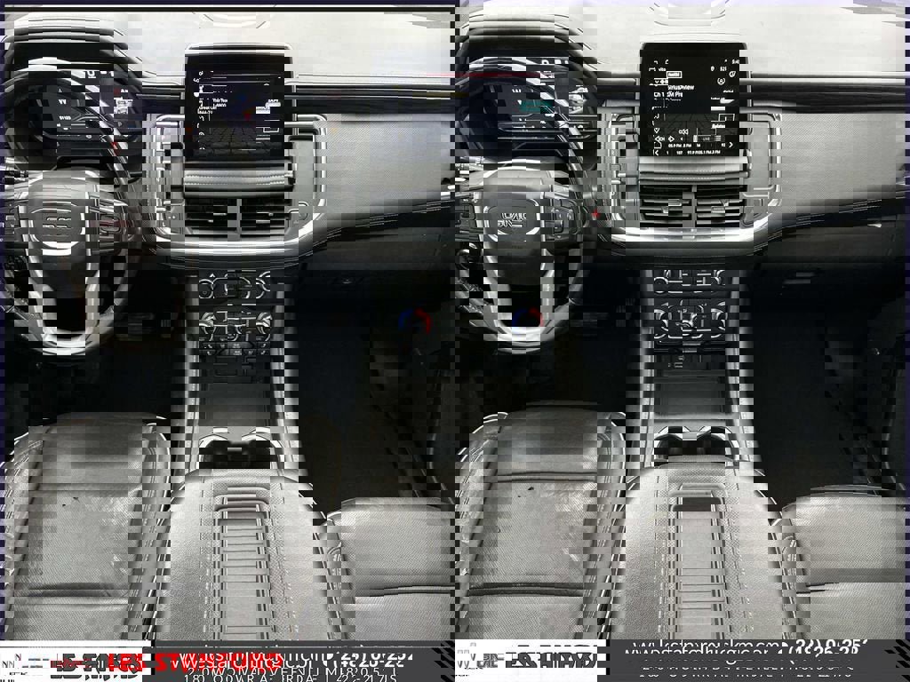 Used 2023 GMC Yukon XL SLT AWD/4WD image 16