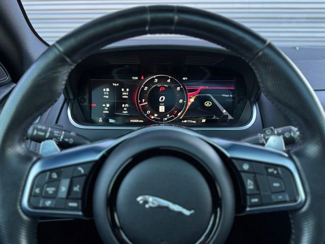 Used 2021 Jaguar F-TYPE R image 17