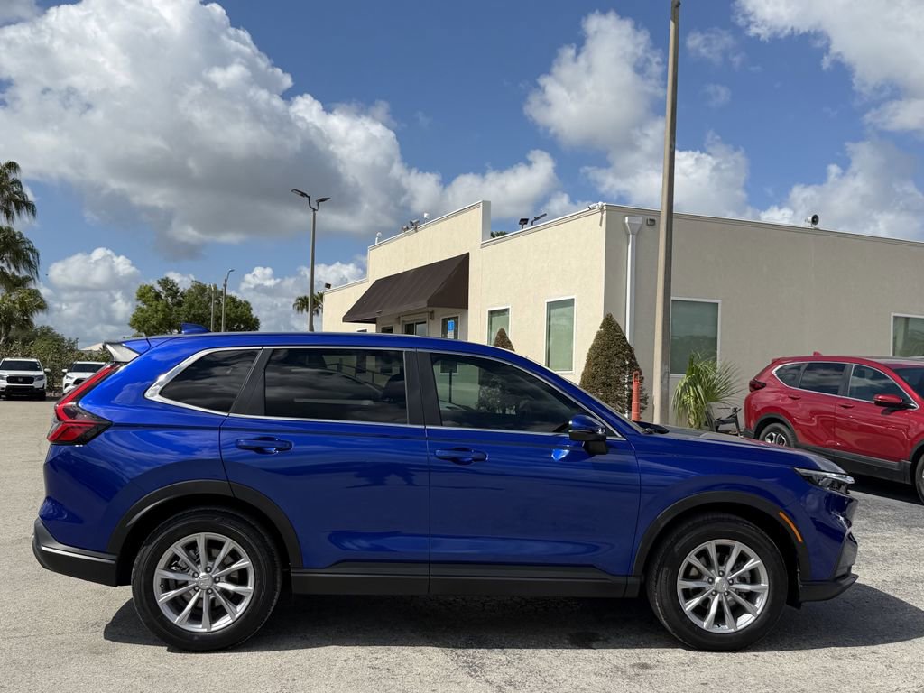 Used 2024 Honda CR-V EX image 4