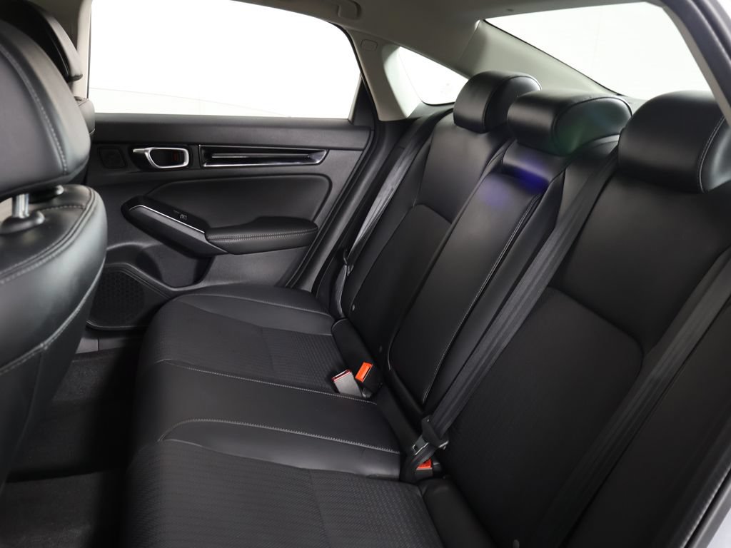 Used 2023 Honda Civic Touring image 35