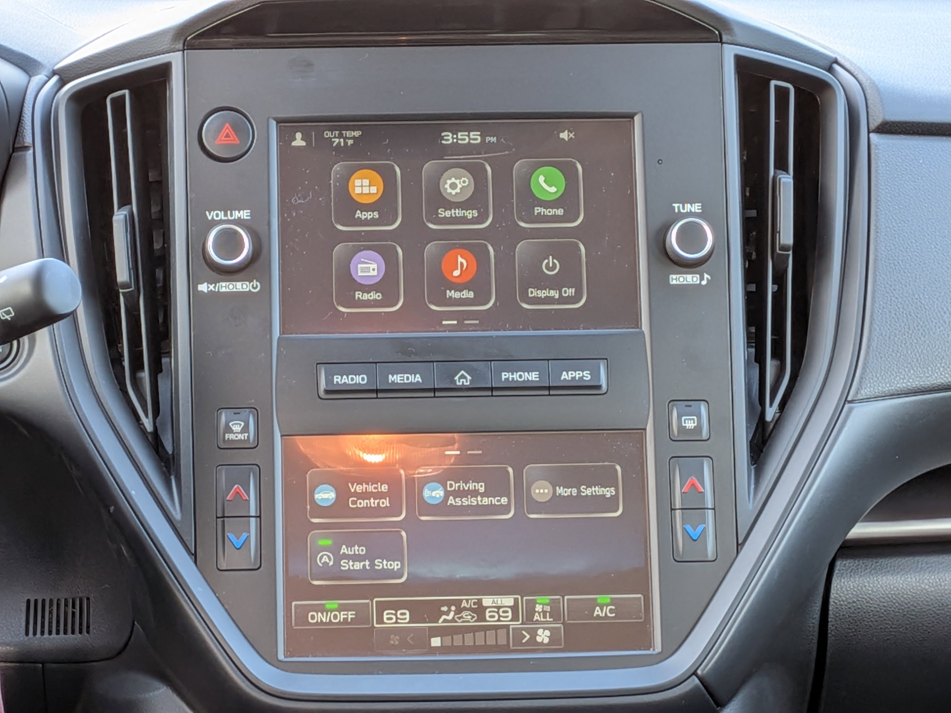 Certified 2025 Subaru Impreza 2.0i image 18