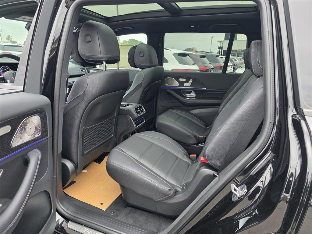 New 2026 Mercedes-Benz GLS 580 4MATIC image 24