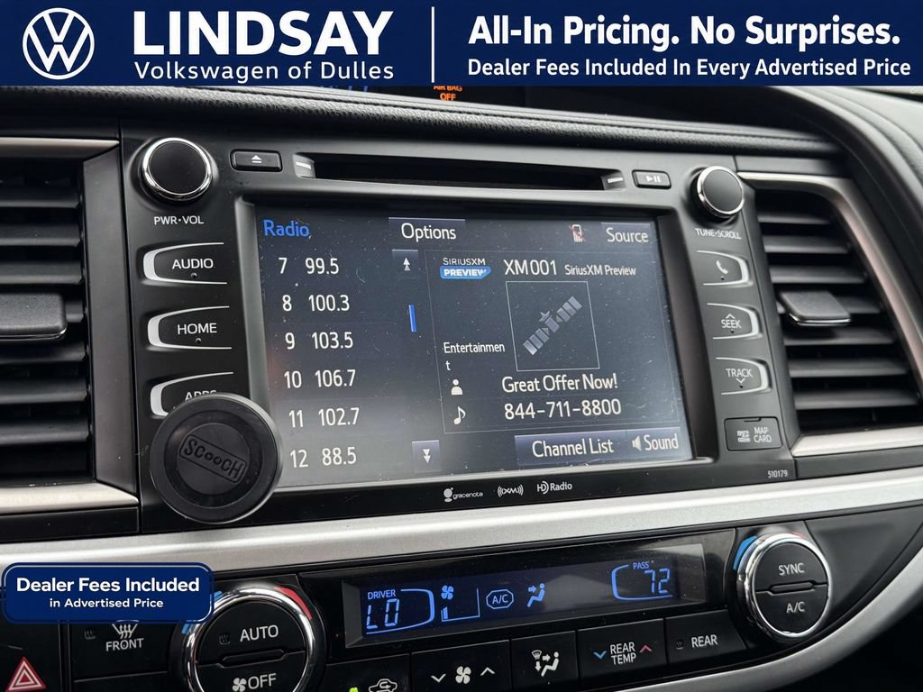 Used 2017 Toyota Highlander SE AWD/4WD image 18