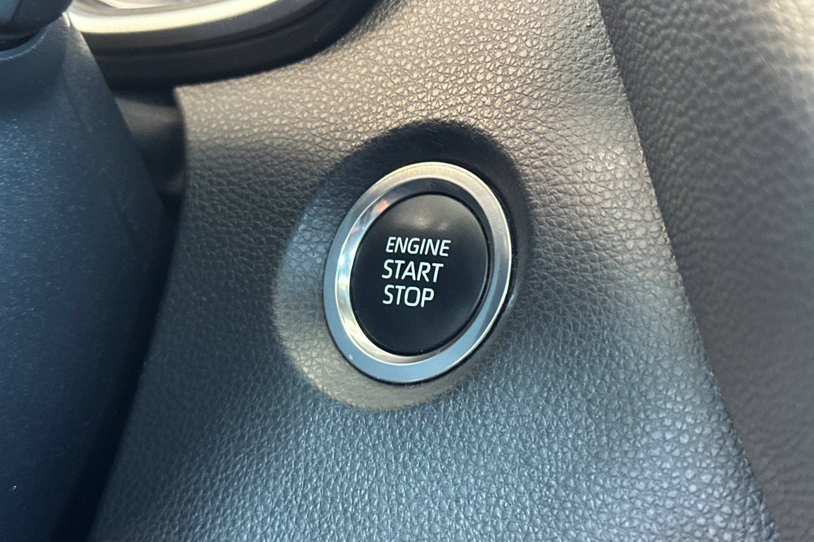 Used 2024 Toyota Corolla XSE FWD image 24