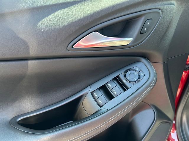 Used 2024 Buick Encore GX Preferred w/ Comfort Package image 3