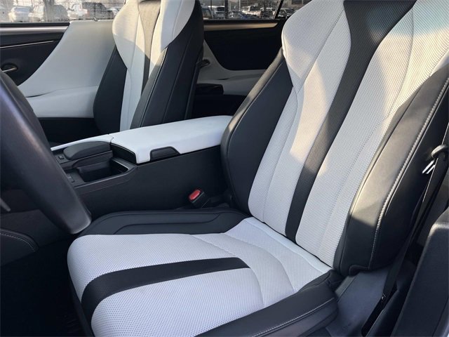 Certified 2022 Lexus ES 350 F Sport image 31