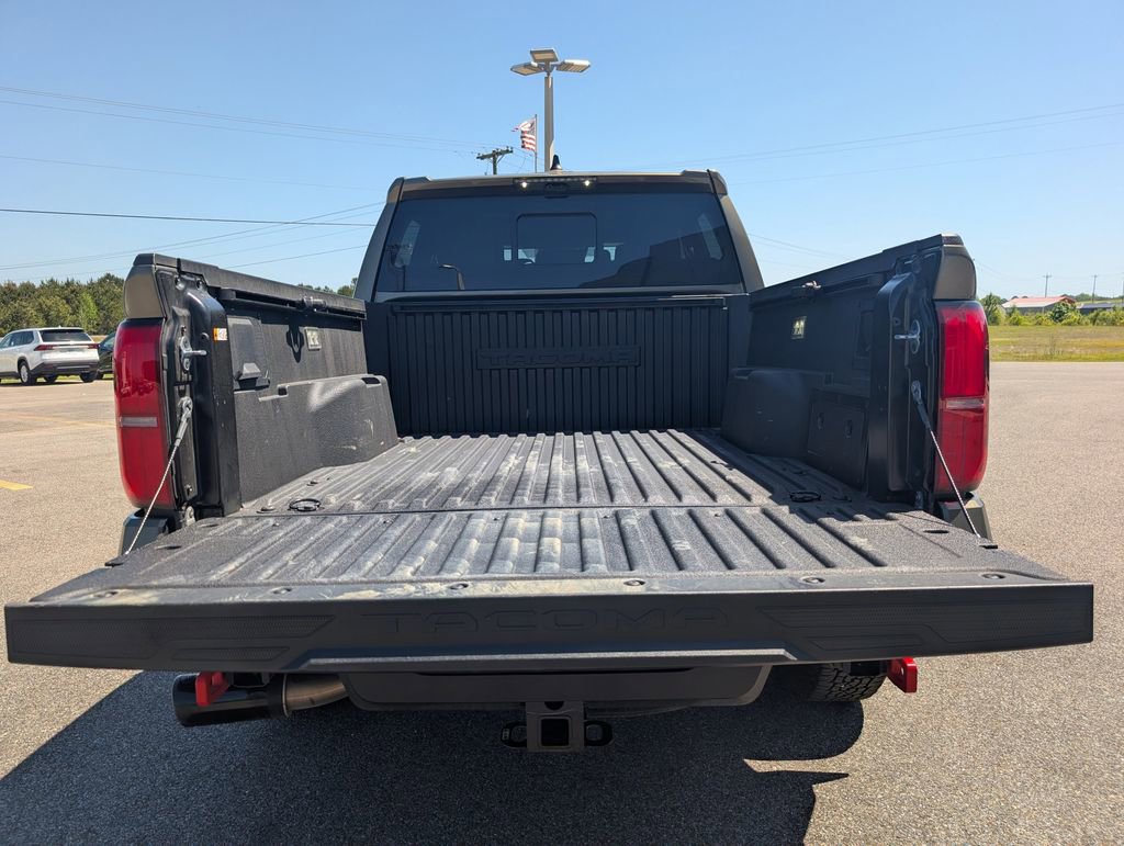 Used 2024 Toyota Tacoma TRD Off-Road w/ TRD Off Road Premium Package image 37