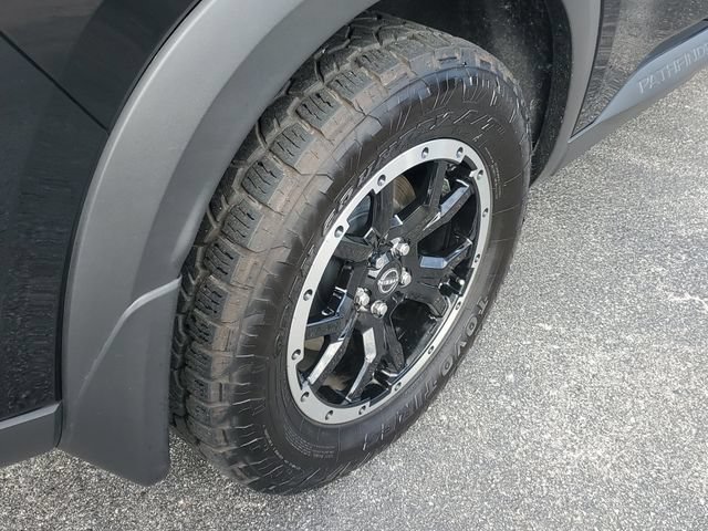 Certified 2025 Nissan Pathfinder Rock Creek AWD/4WD image 5