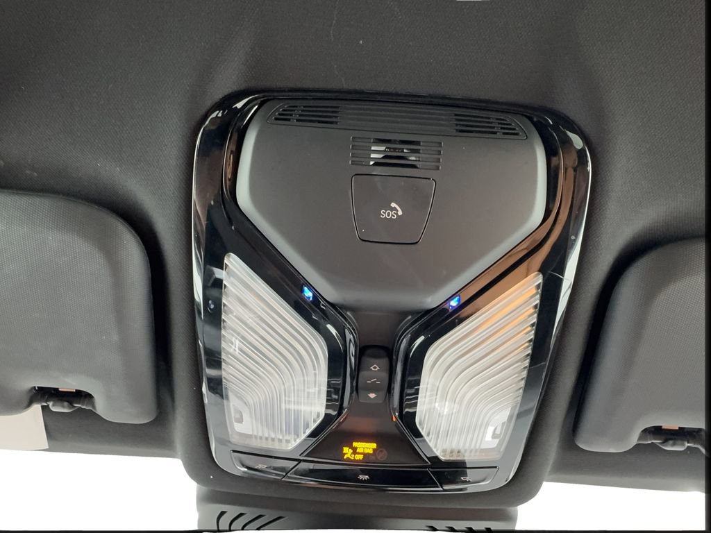 Used 2024 BMW X3 sDrive30i w/ Convenience Package RWD image 48