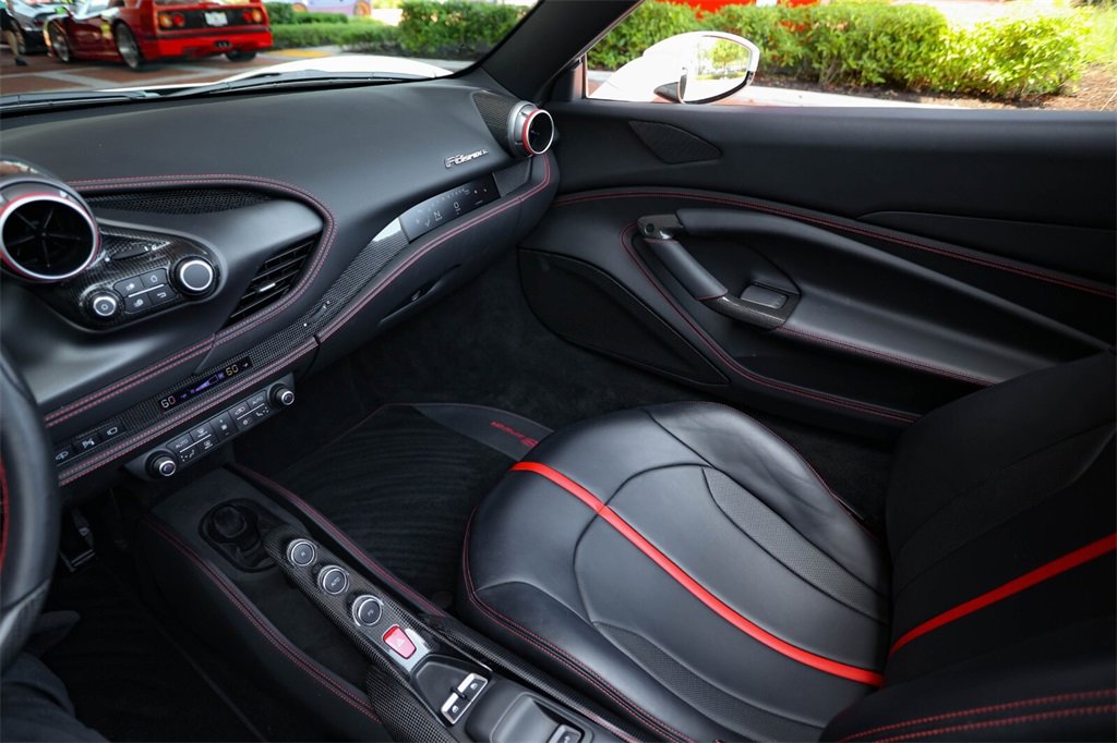 Certified 2022 Ferrari F8 Tributo image 34