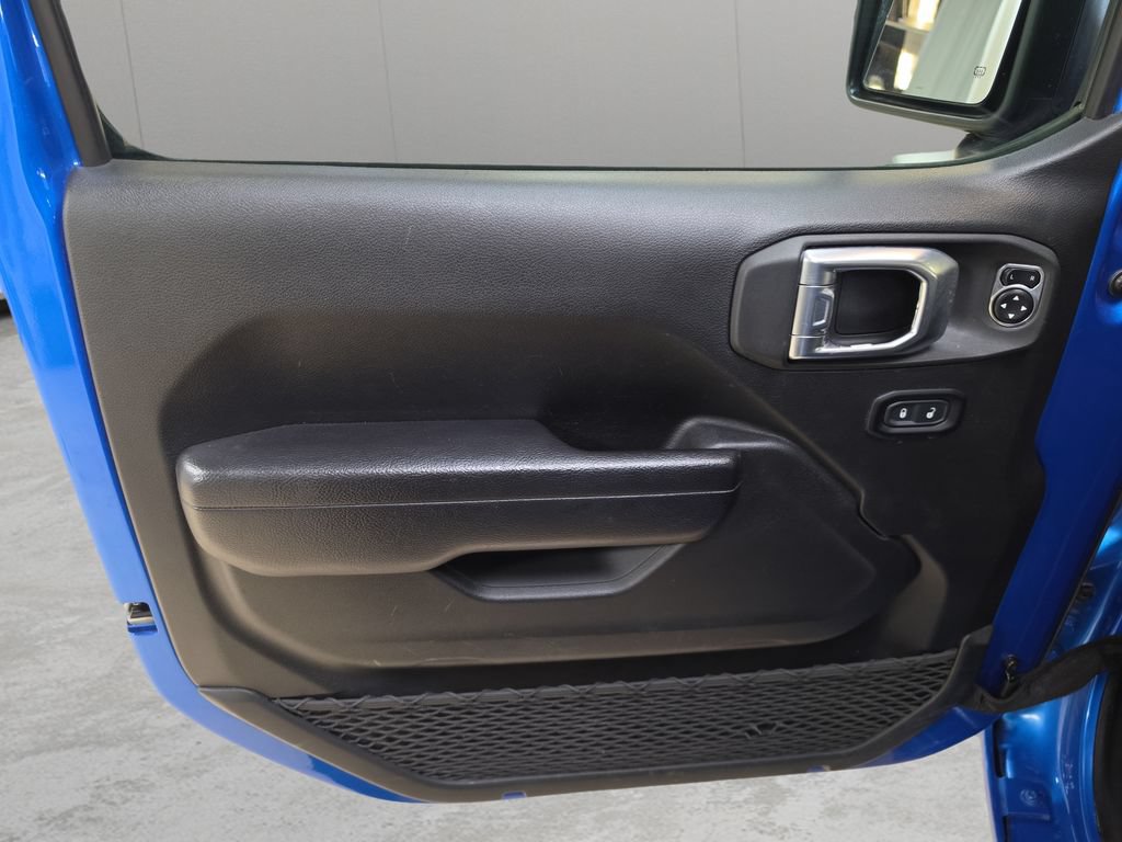 Used 2024 Jeep Wrangler Unlimited Sport AWD/4WD image 22