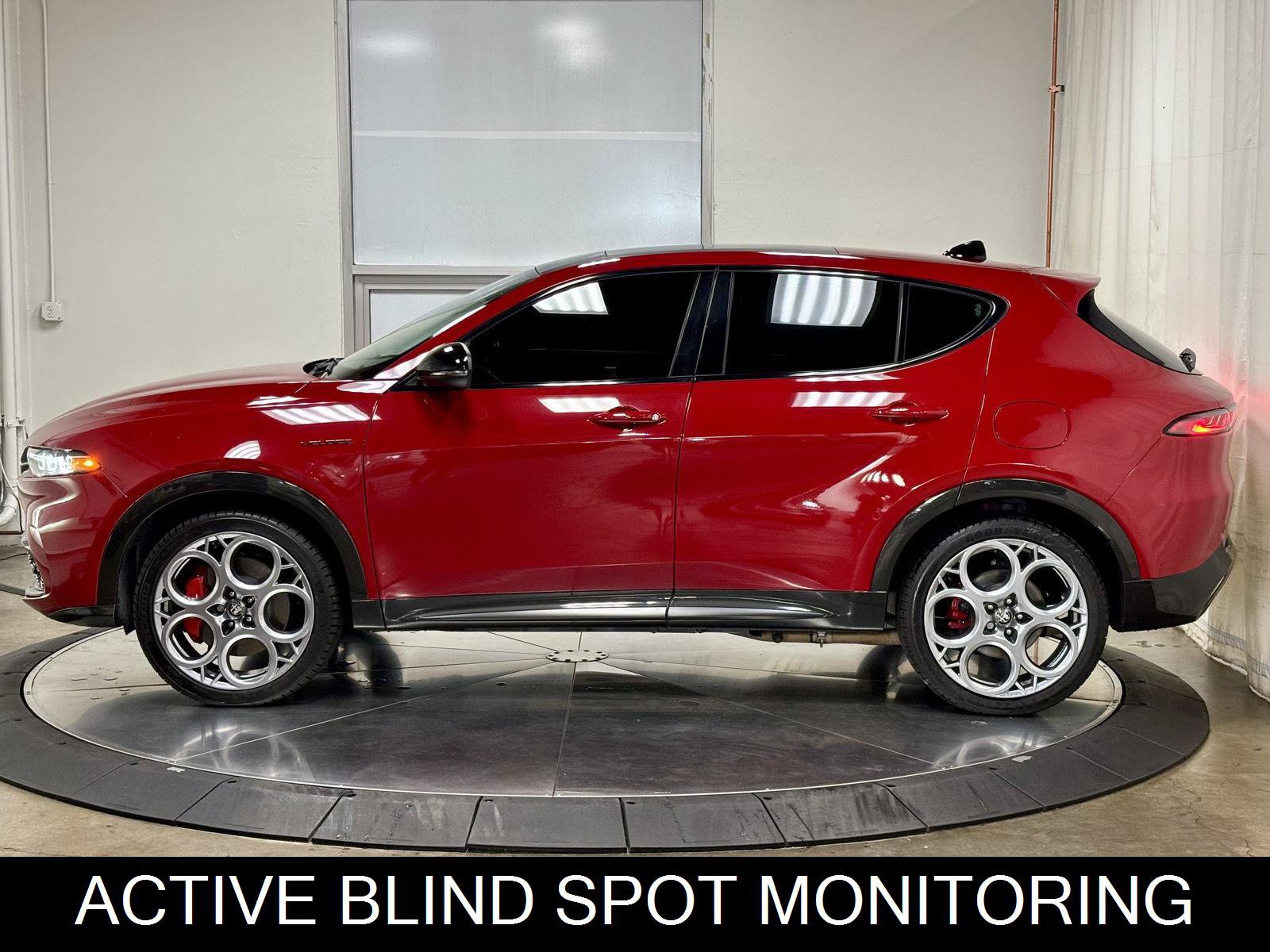 Used 2024 Alfa Romeo Tonale Veloce AWD/4WD image 6