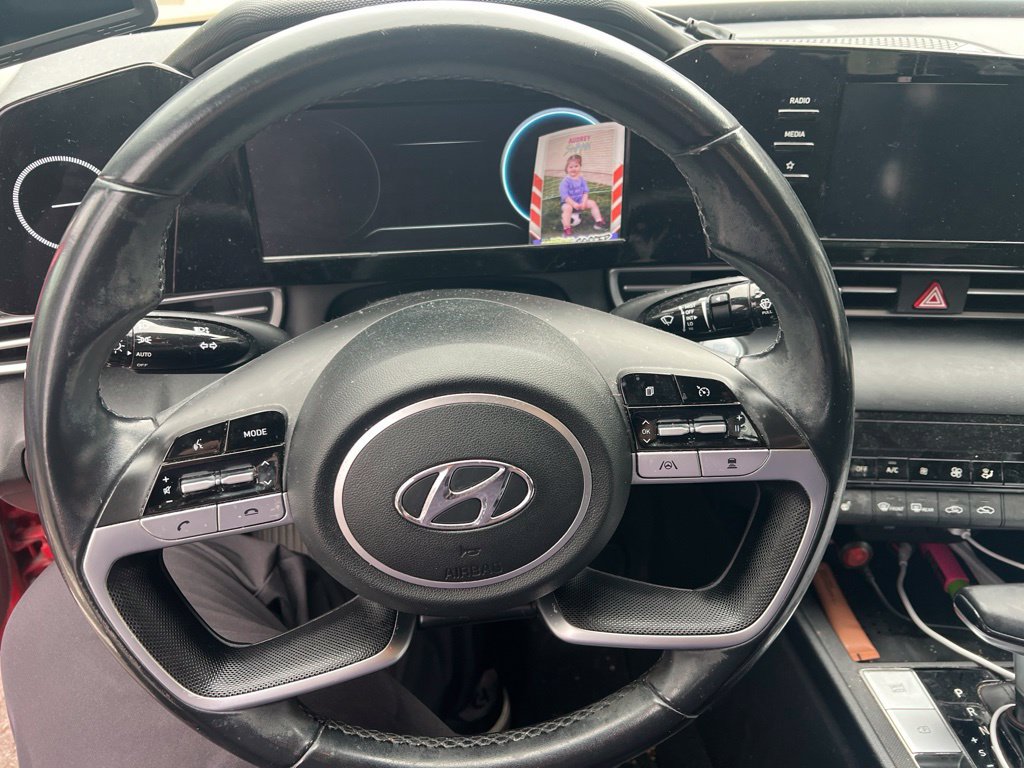 Used 2021 Hyundai Elantra SEL w/ Convenience Package FWD image 10
