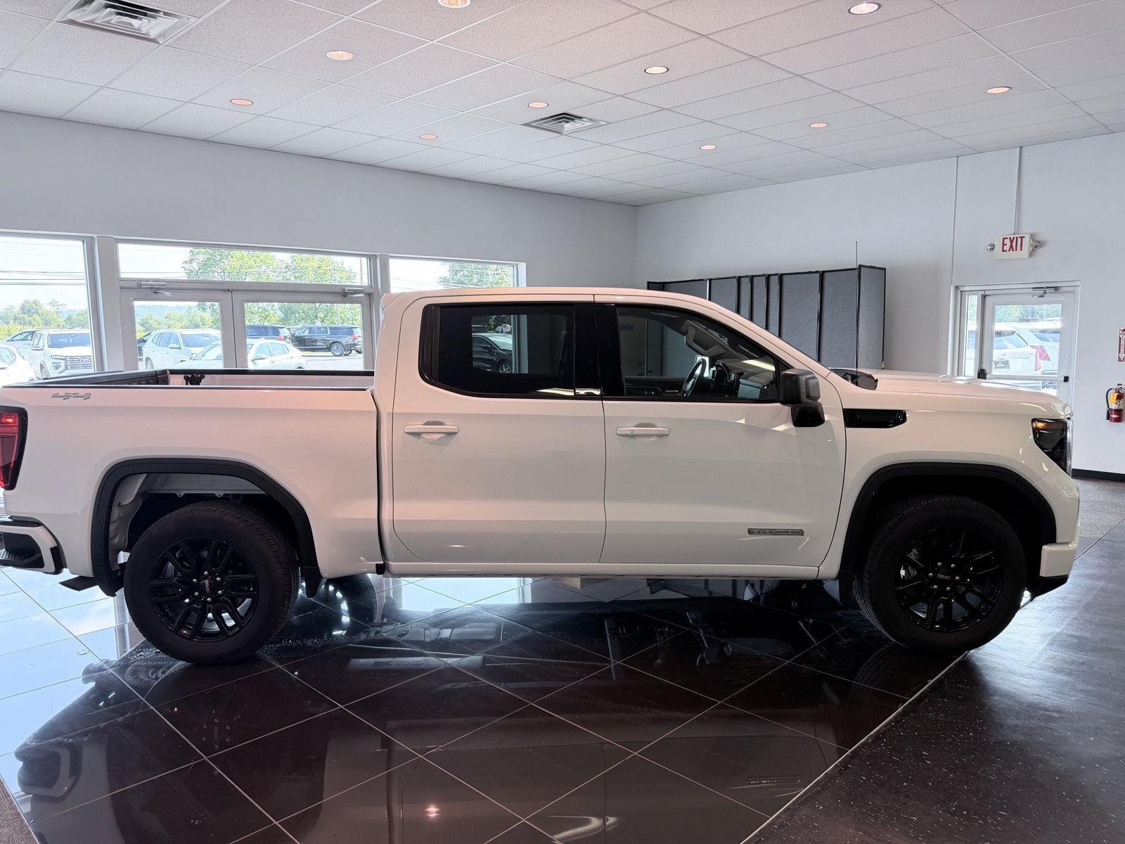 Used 2023 GMC Sierra 1500 Elevation AWD/4WD image 21