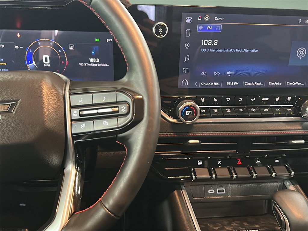 Used 2024 Chevrolet Colorado Z71 w/ Z71 Convenience Package 2 image 13