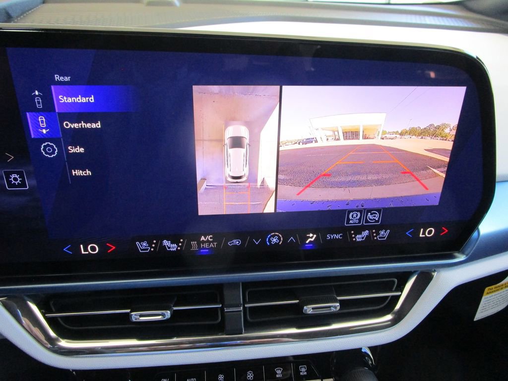 New 2026 Chevrolet Equinox EV LT w/ Convenience Package II image 38