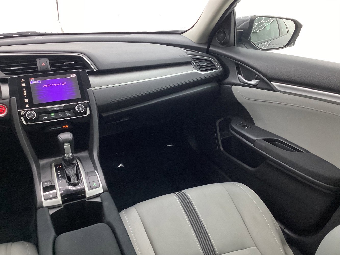 Used 2018 Honda Civic EX image 27