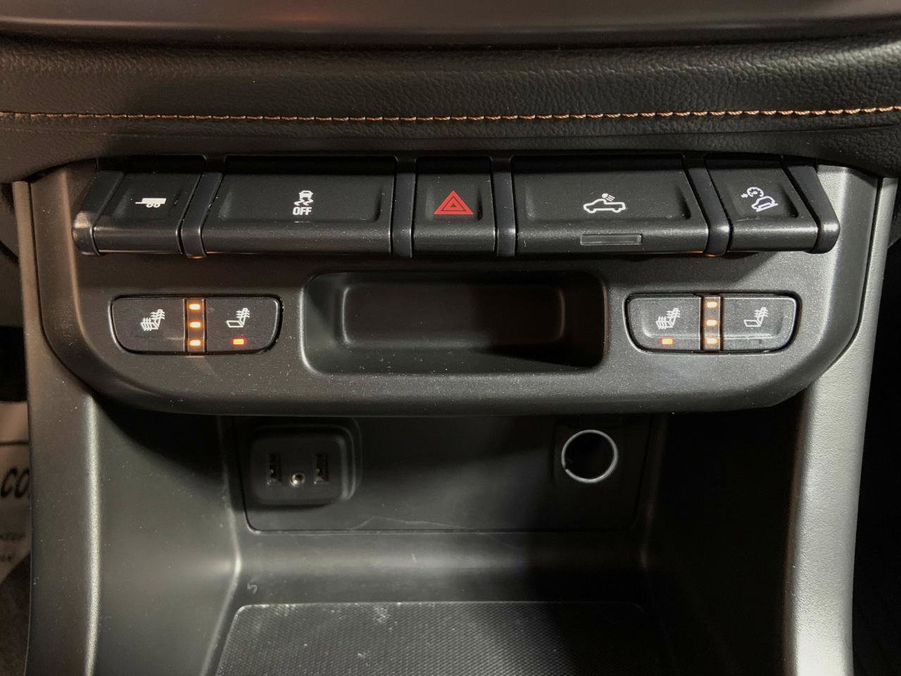 Used 2021 GMC Canyon AT4 w/ Trailering Package image 14