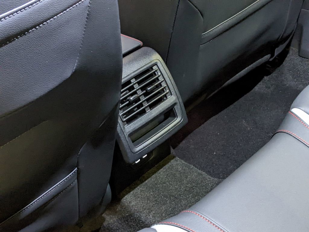 New 2026 Volkswagen GTI SE image 24