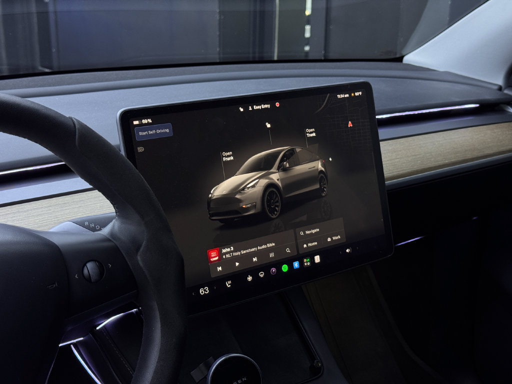 Used 2023 Tesla Model Y Long Range AWD/4WD image 25