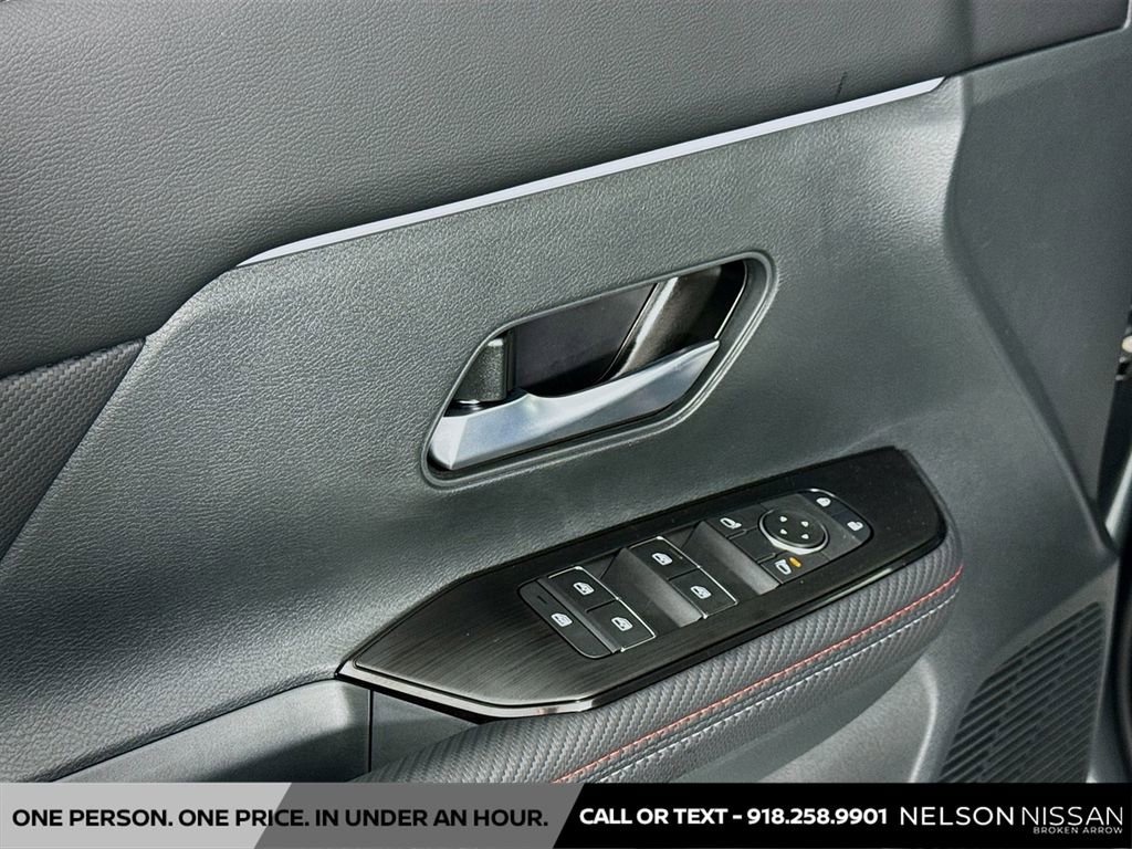 New 2026 Nissan Kicks SR w/ SR Premium Package image 17
