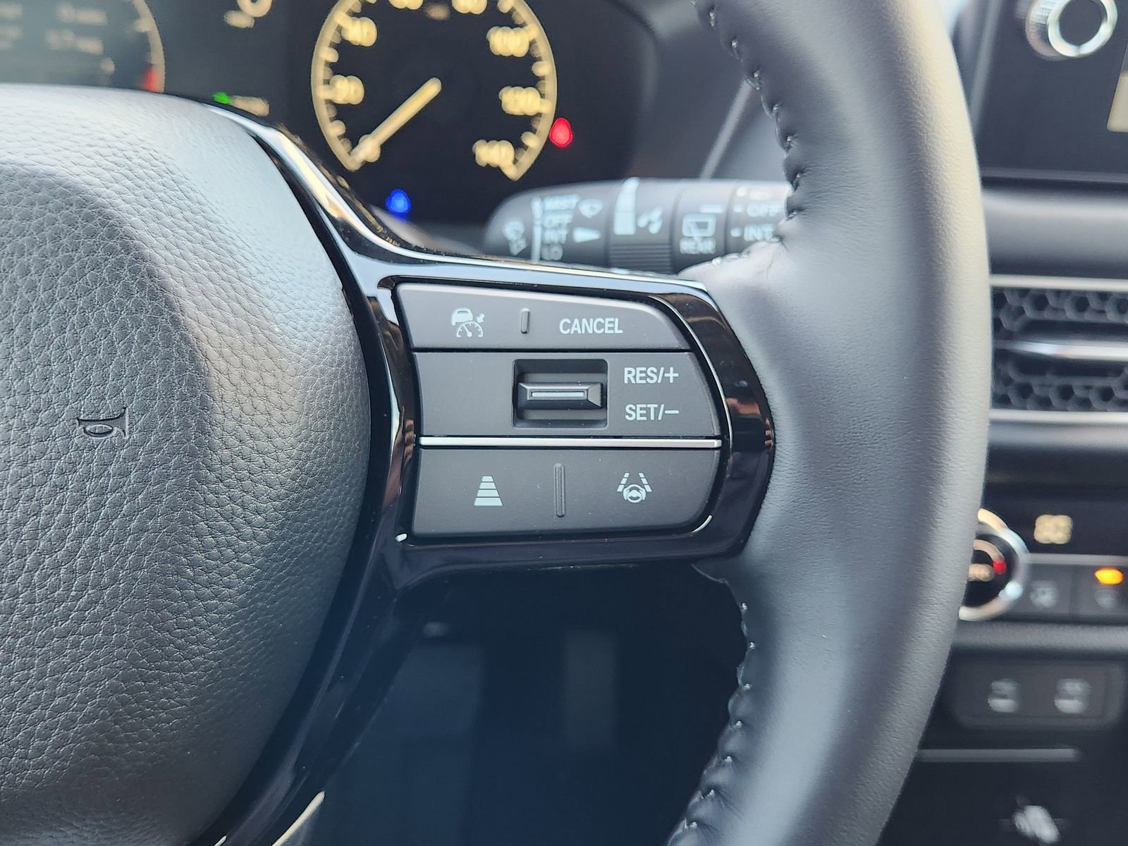 New 2026 Honda HR-V EX-L image 33