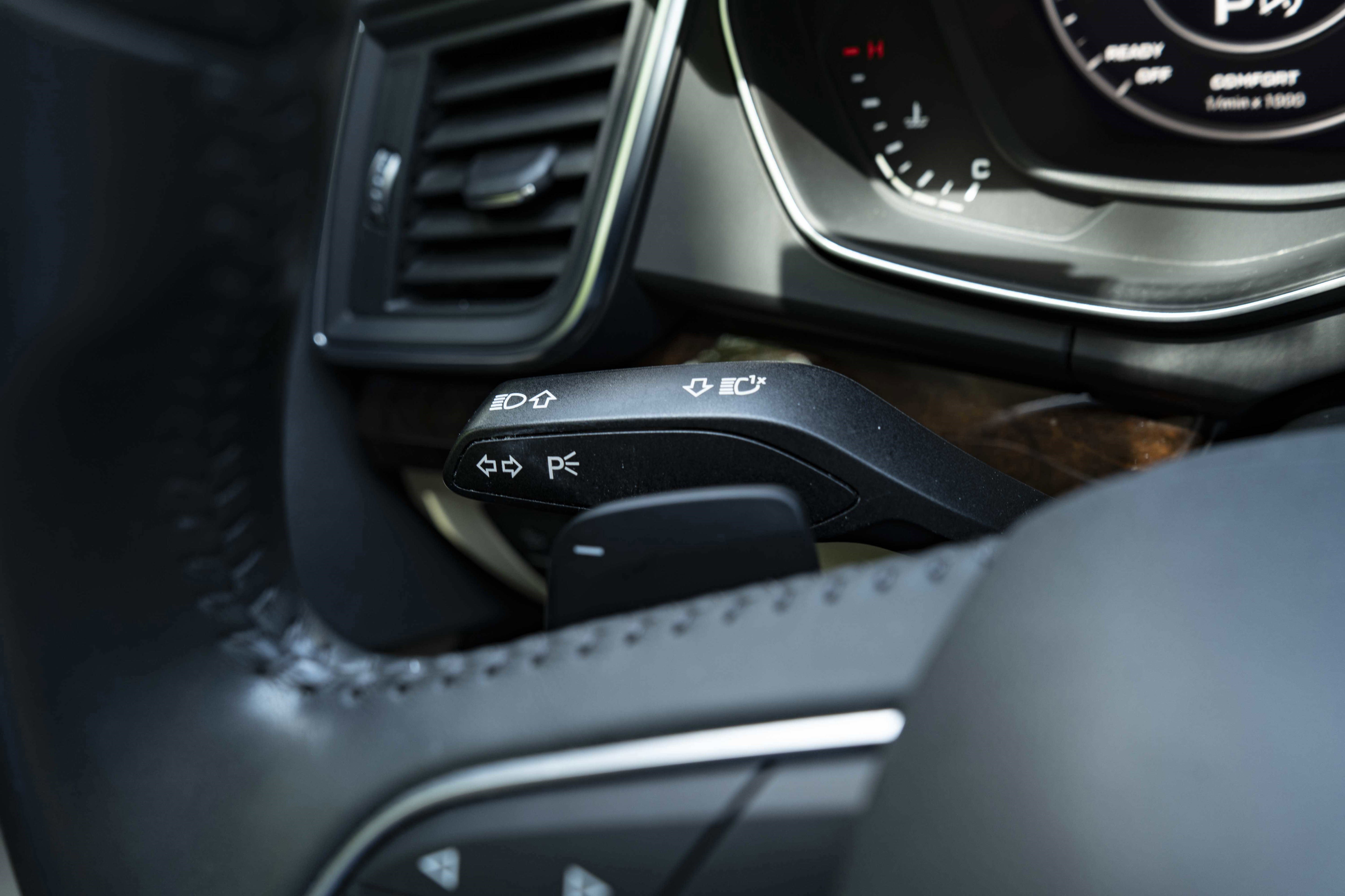 Used 2019 Audi Q5 2.0T Premium Plus AWD/4WD image 34