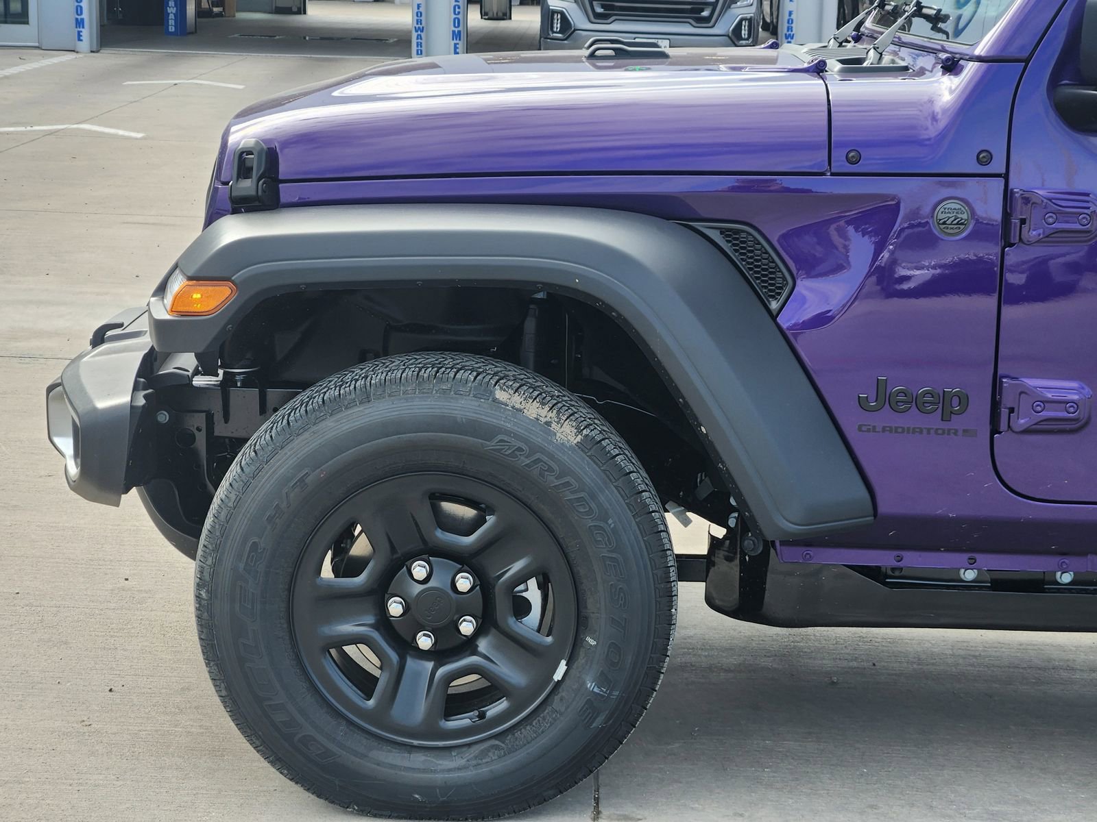 New 2026 Jeep Gladiator Sport AWD/4WD image 10