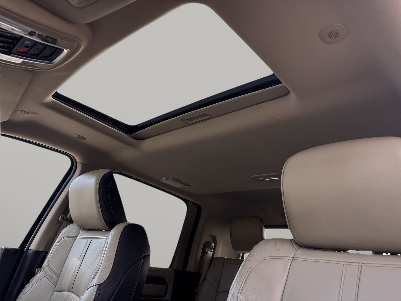 Used 2022 RAM 3500 Limited image 19