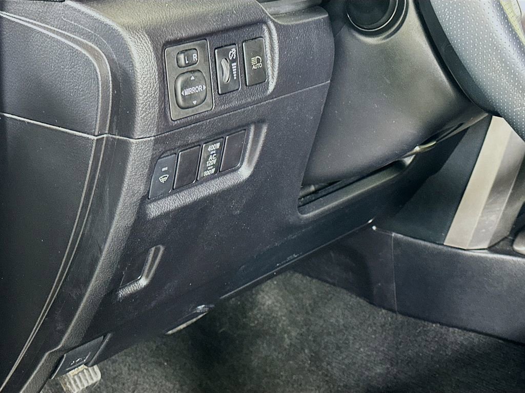 Used 2021 Toyota 4Runner SR5 image 10