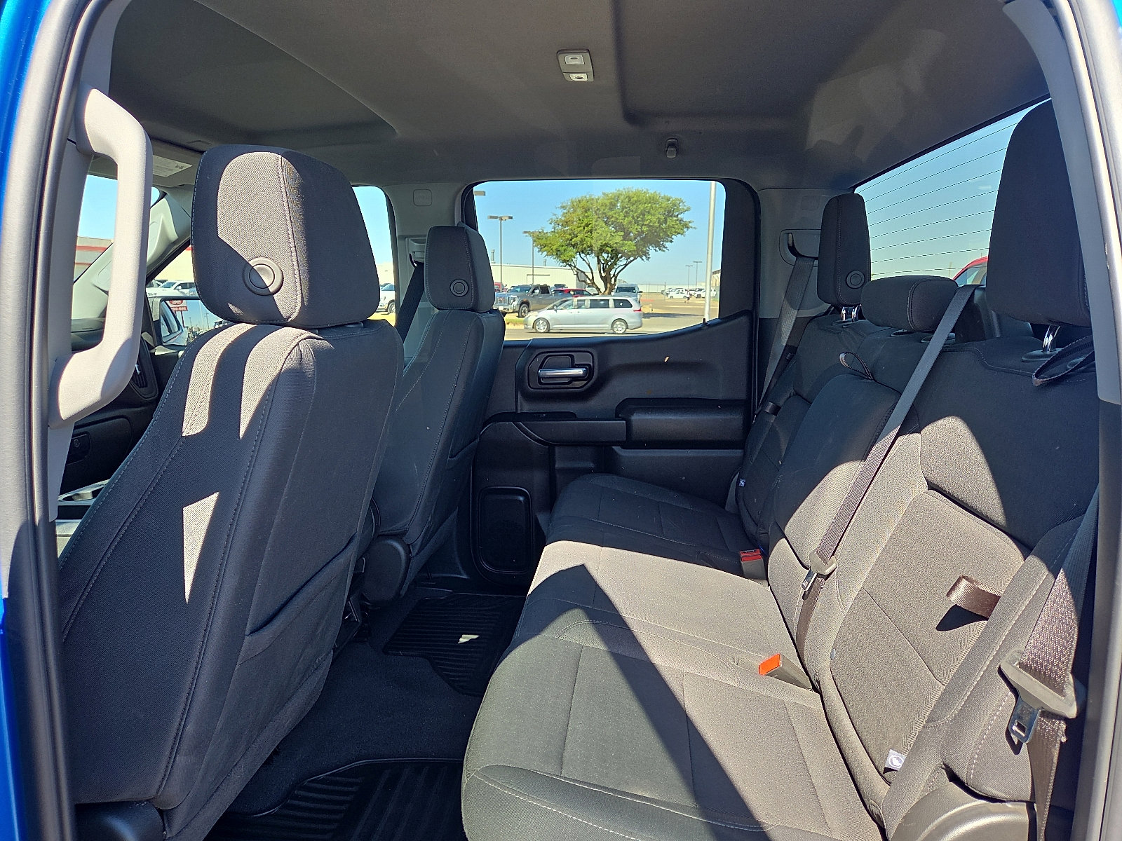 Used 2025 Chevrolet Silverado 1500 Custom RWD image 9