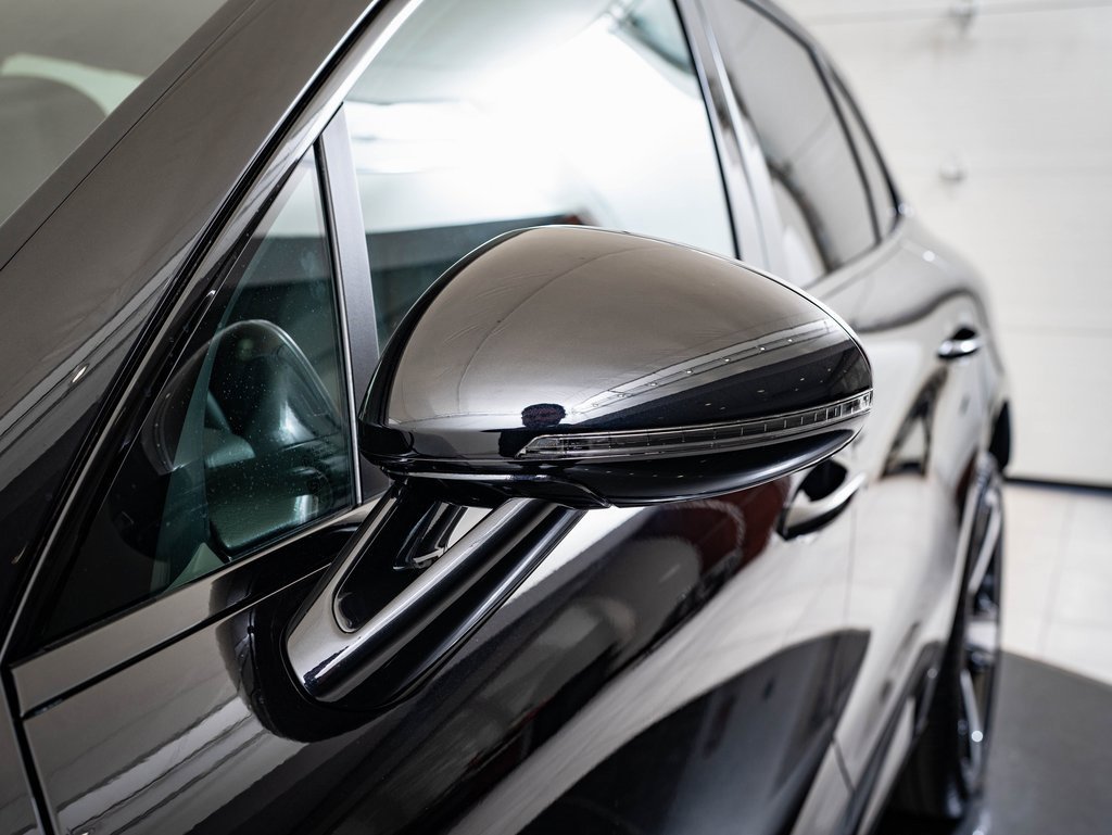 New 2026 Porsche Macan S image 17