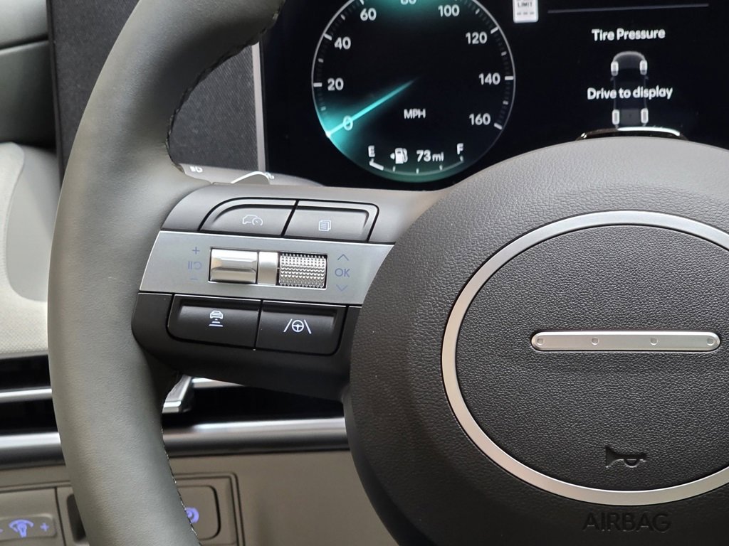 New 2026 Hyundai Tucson Limited image 17