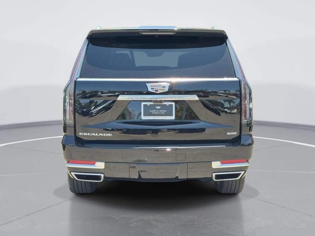 Certified 2026 Cadillac Escalade ESV Luxury RWD image 4
