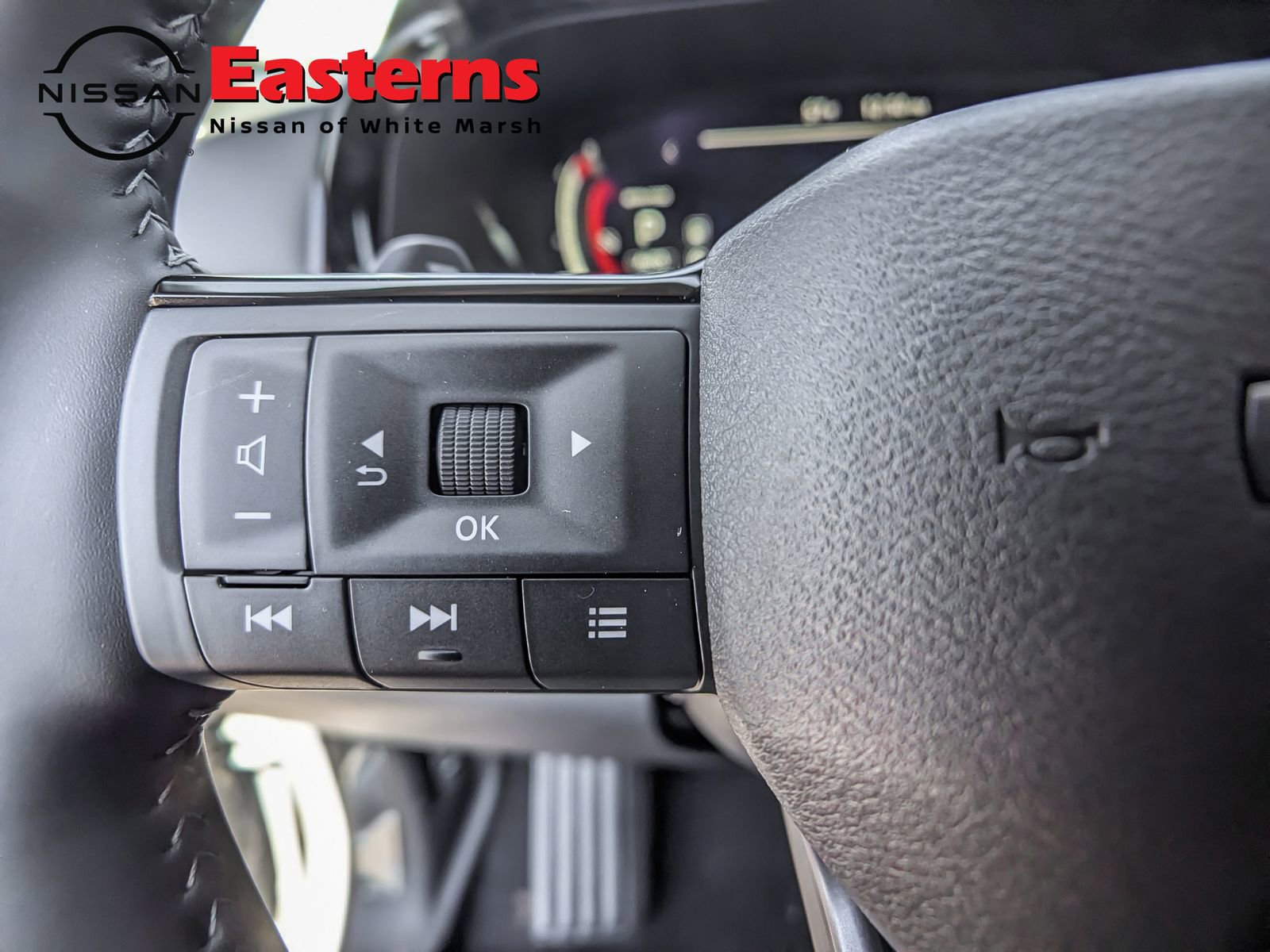 New 2026 Nissan Pathfinder Platinum image 16