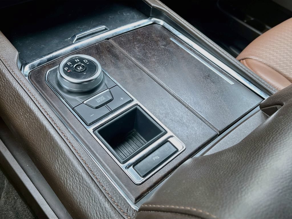Used 2024 Ford Expedition Max King Ranch RWD image 17