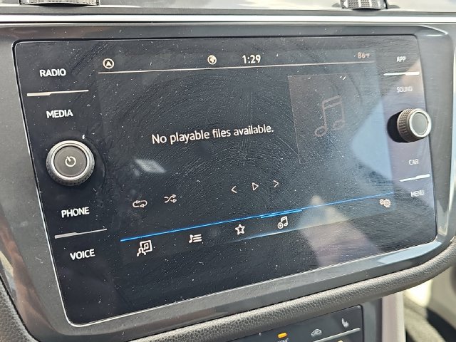 Used 2023 Volkswagen Tiguan SE FWD image 26