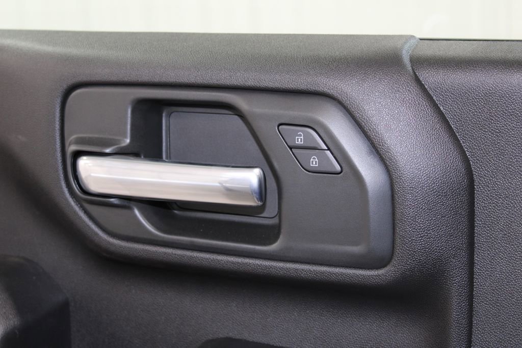 New 2026 Chevrolet Silverado 2500 Custom w/ Custom Value Package image 38