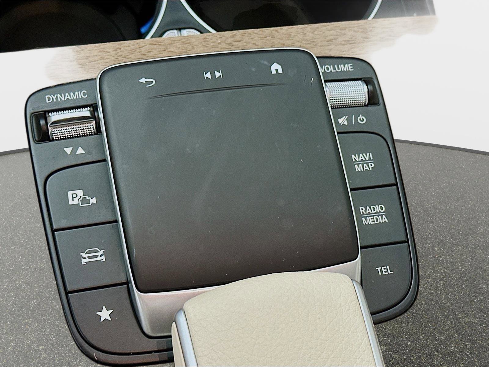 Certified 2024 Mercedes-Benz GLE 350 4MATIC image 22