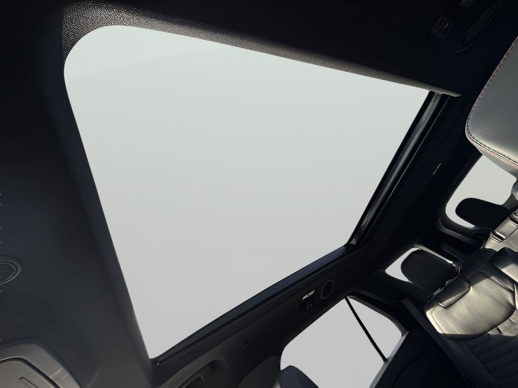 New 2026 Ford Explorer ST-Line w/ ST-Line Street Pack image 16