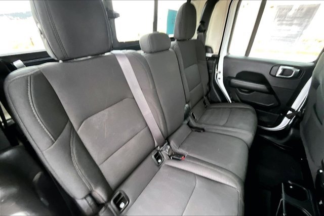 Used 2023 Jeep Gladiator Overland image 26