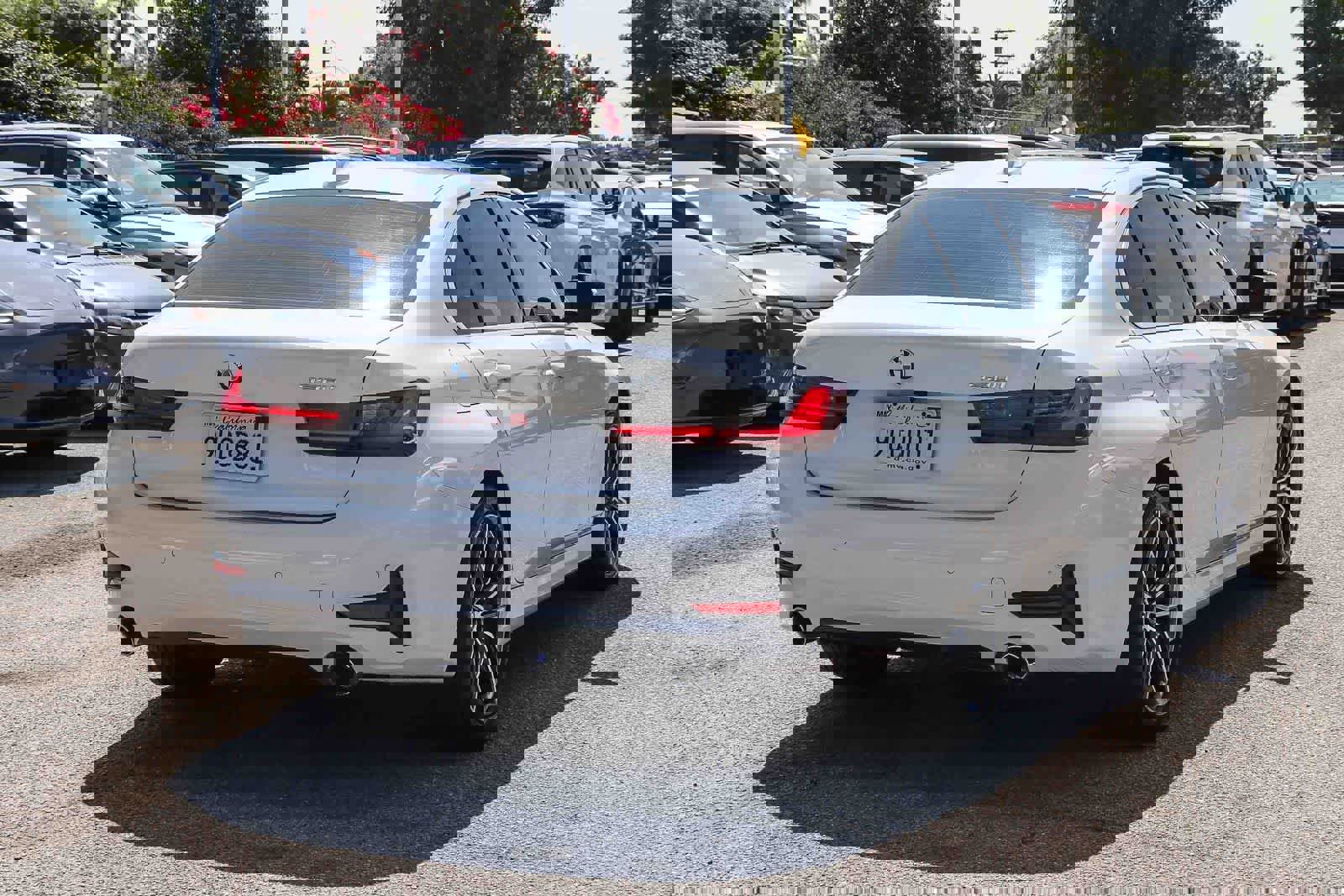 Used 2022 BMW 330i Sedan w/ Convenience Package image 4