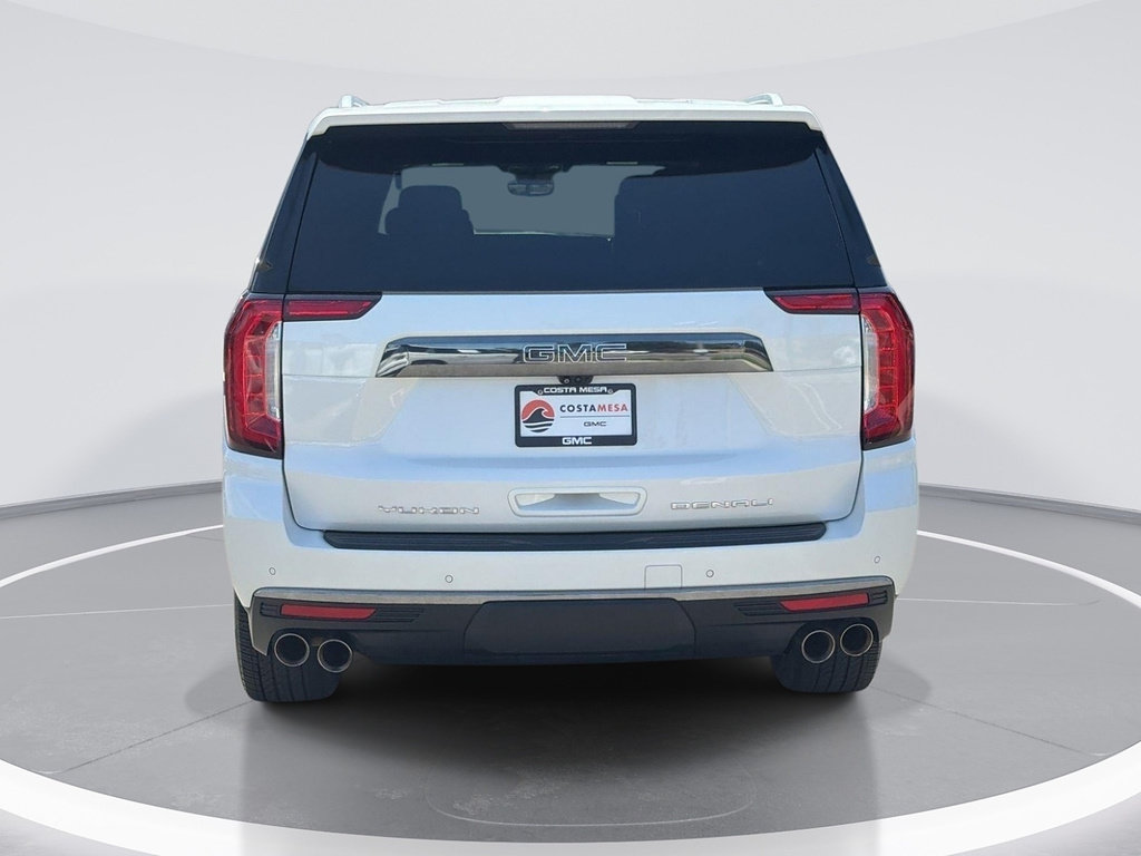 Used 2023 GMC Yukon XL Denali Ultimate AWD/4WD image 4