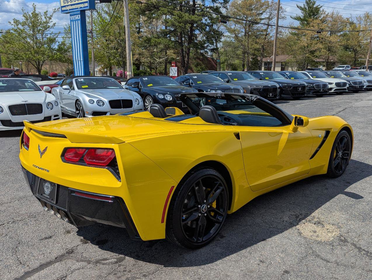 Used 2015 Chevrolet Corvette Stingray Convertible w/ 2LT Preferred Equipment Group RWD image 39