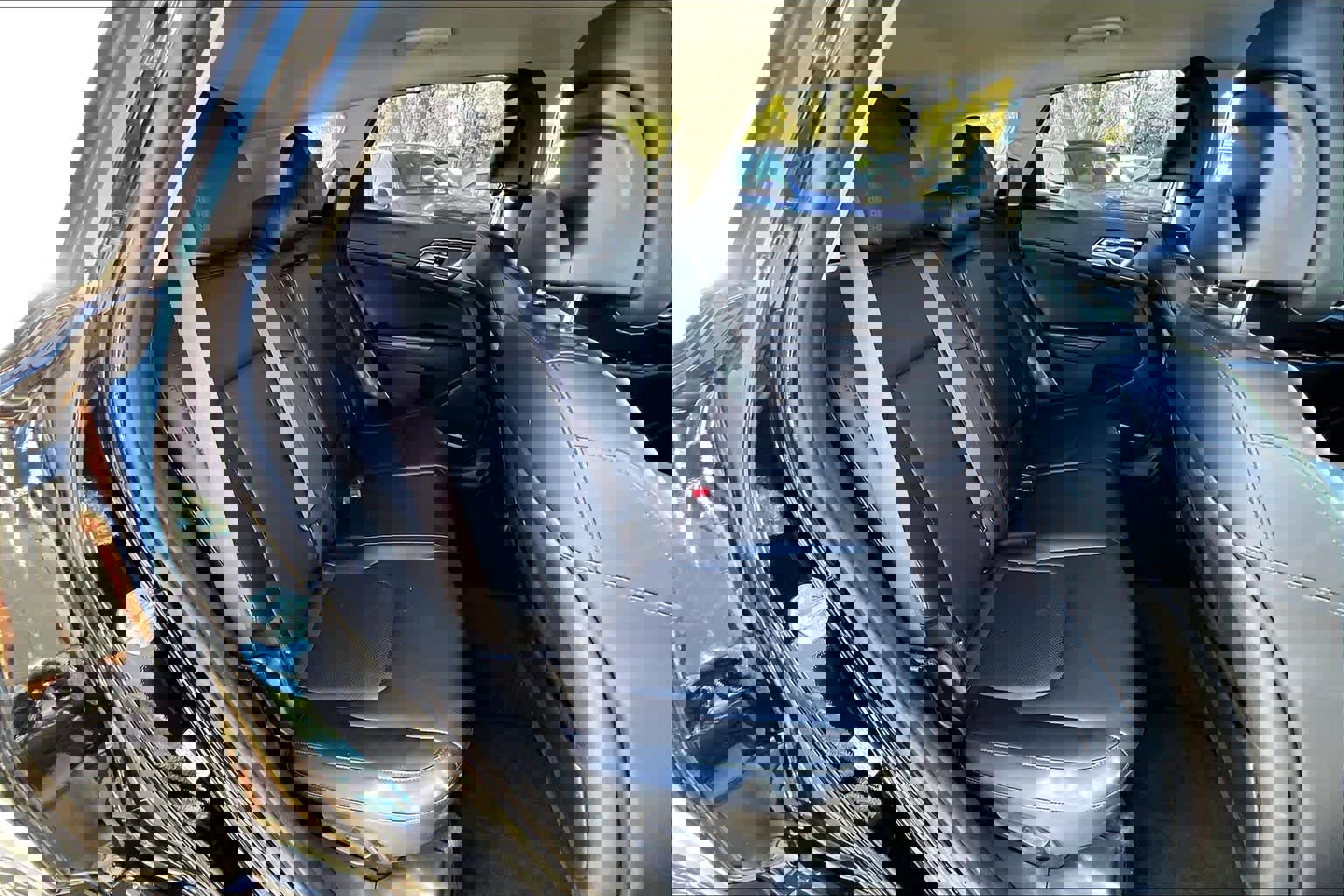 Used 2023 Kia Sportage EX image 19