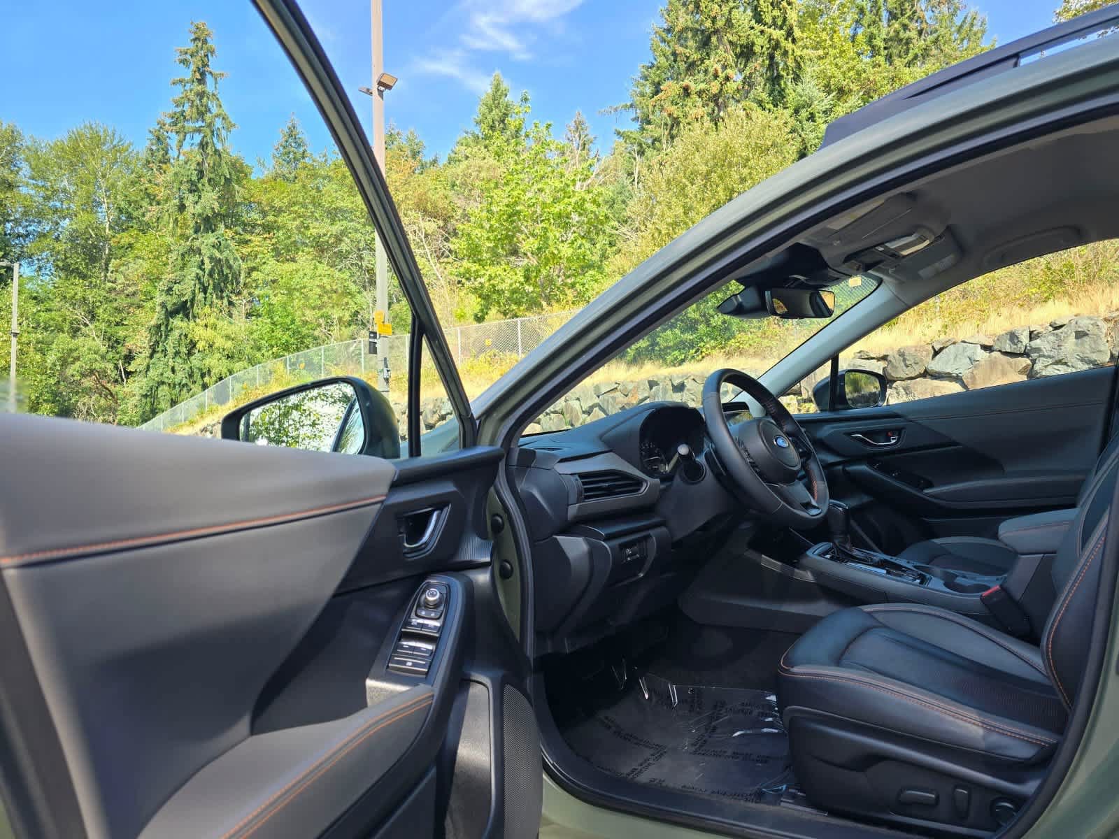 Certified 2025 Subaru Crosstrek 2.5i Limited w/ Crosstrek Mirror Package AWD/4WD image 22